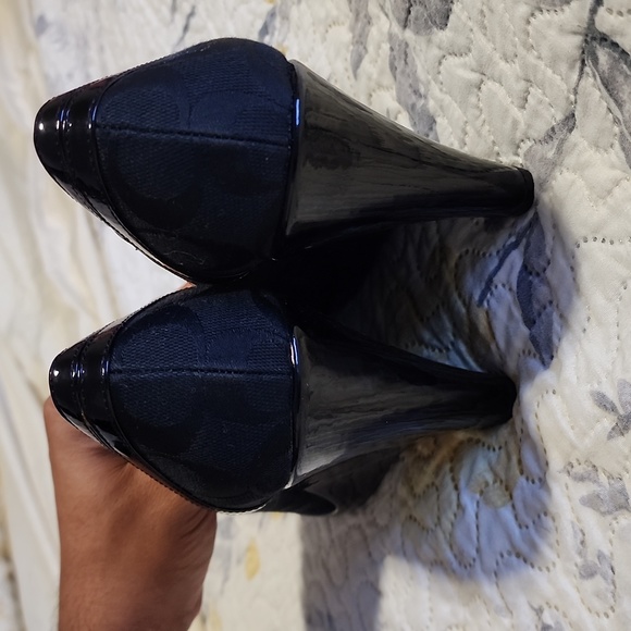 Coach Wedge Heel - Picture 2 of 3